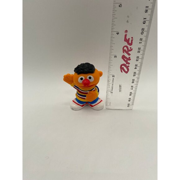 Vintage Hasbro Sesame Street Ernie Figurine - Jim Henson Muppet Character Toy - Picture 2 of 8